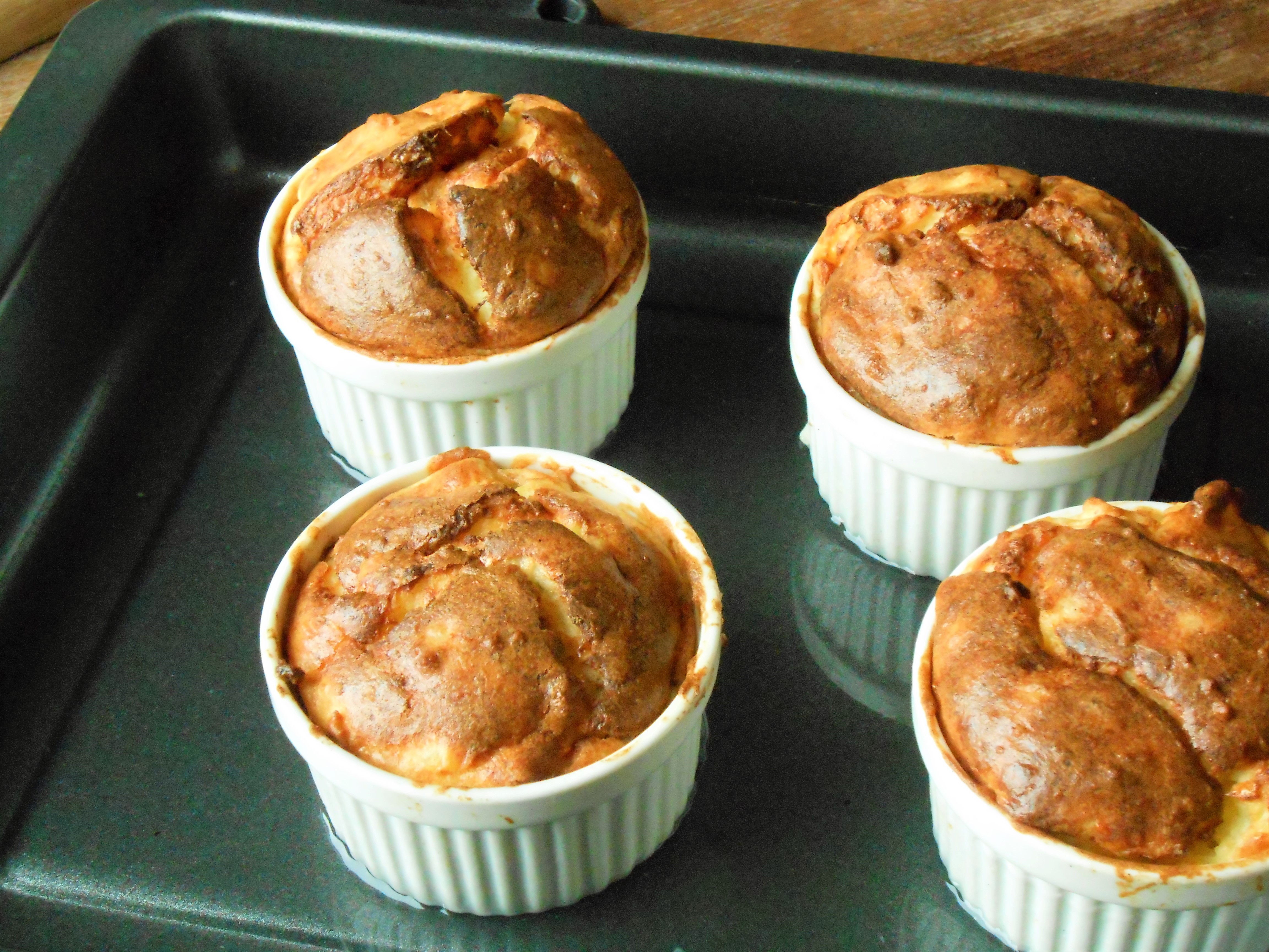KARTOFFELSOUFFLÉ MIT SAN DANIELE SCHINKEN & PARMESAN 5 Kartoffelsoufflé