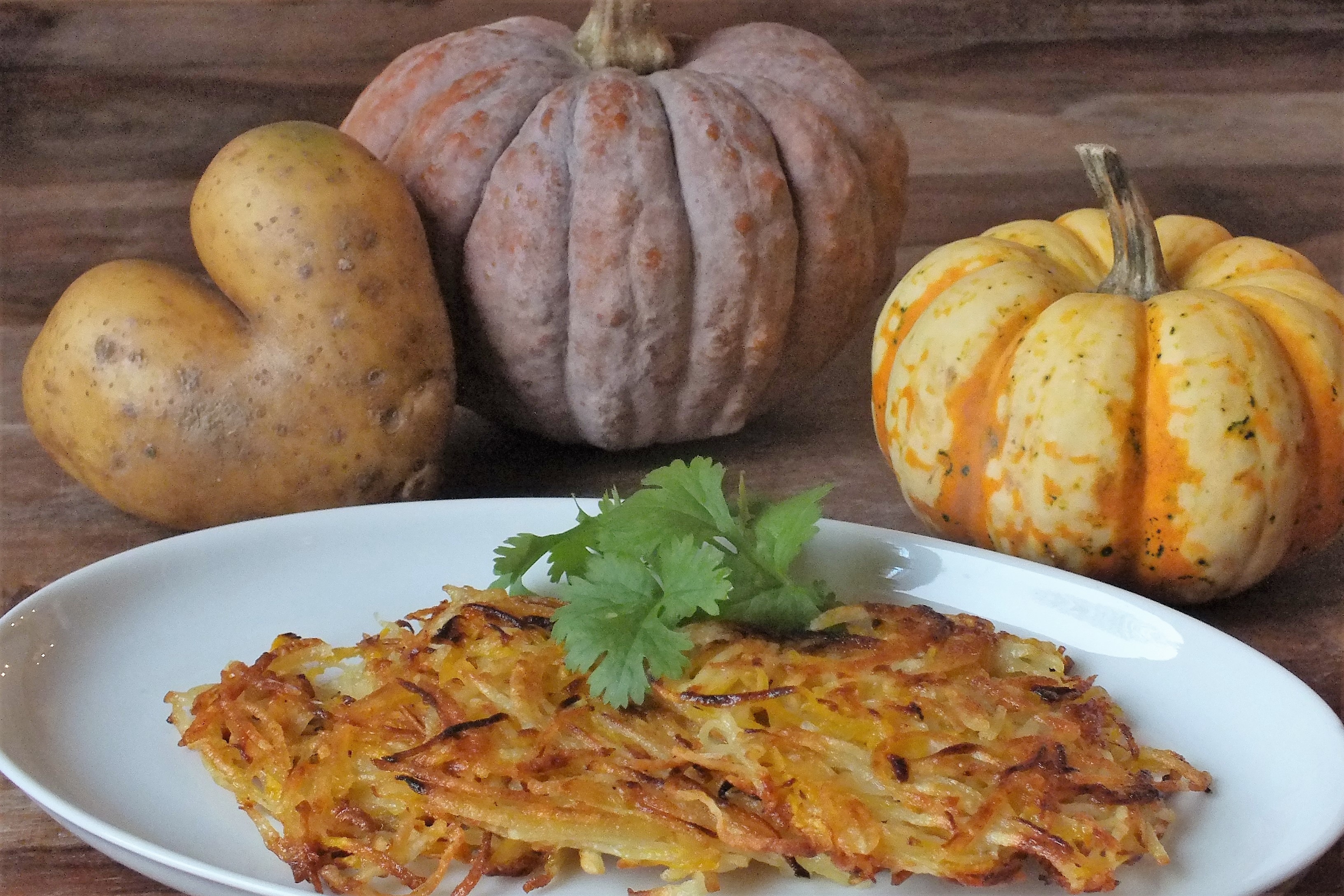 KARTOFFEL-KÜRBIS-RÖSTI MIT THUNFISCHTATAR 10 Kartoffel Kürbis