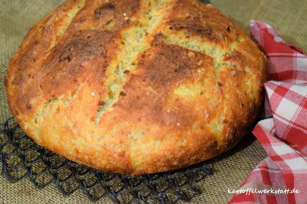 Kartoffel-Röstzwiebelbrot