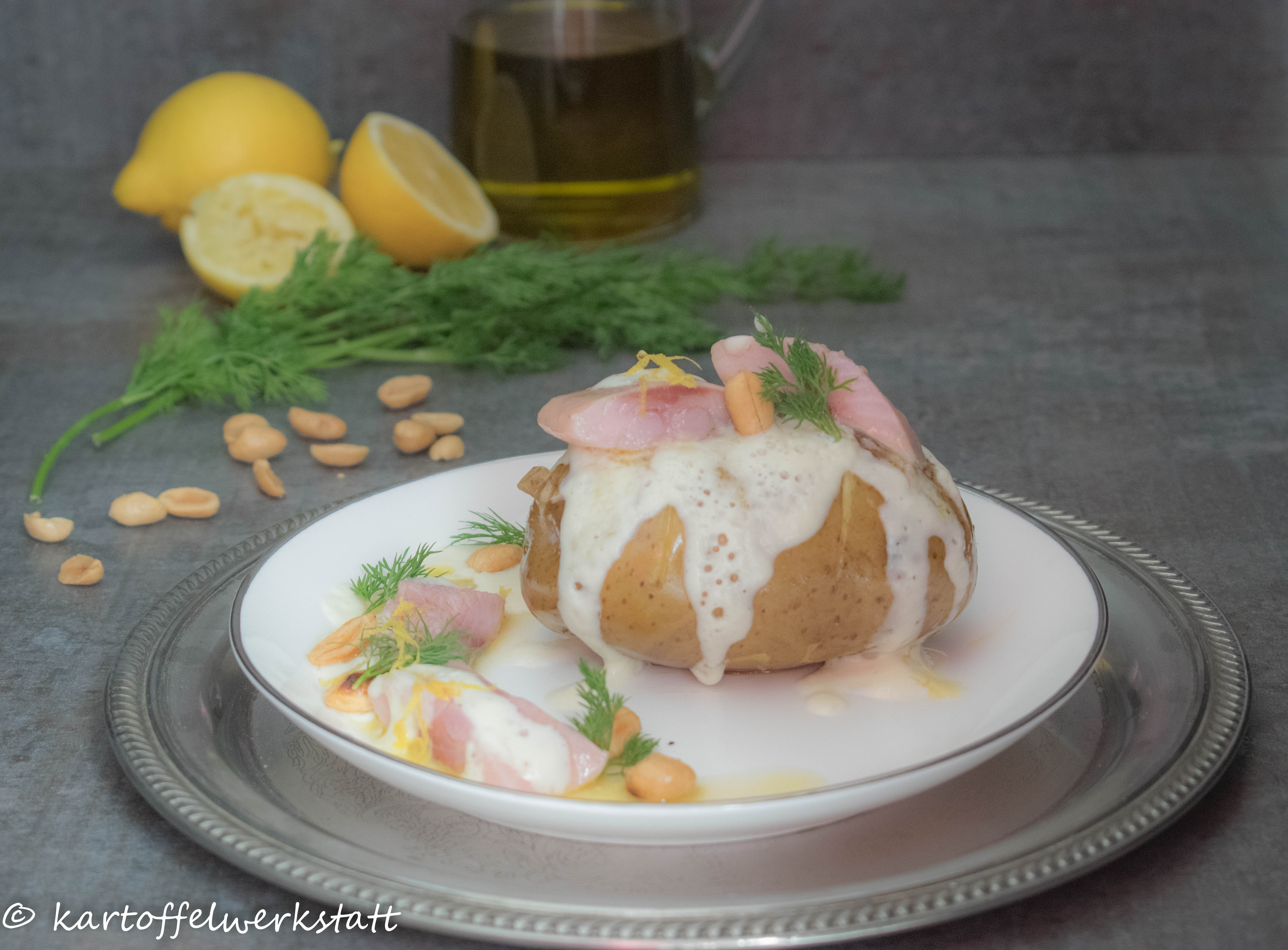 OFENKARTOFFEL MIT MATJES IN ZITRONENVINAIGRETTE - Kartoffelwerkstatt OFENKARTOFFEL MIT MATJES IN ZITRONENVINAIGRETTE - Kartoffelwerkstatt
