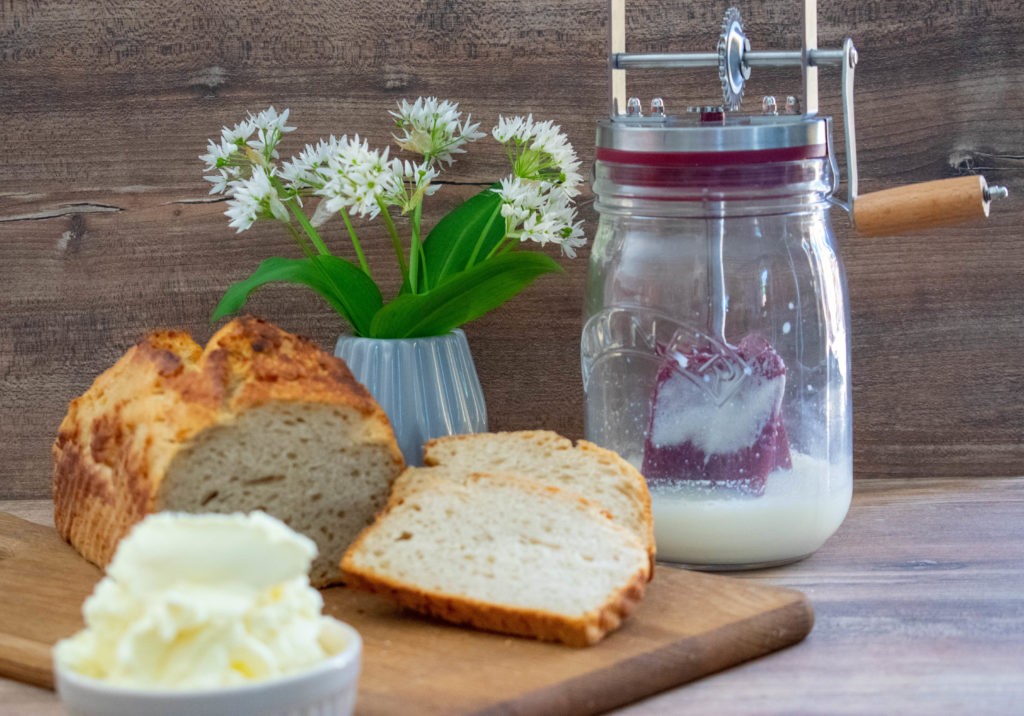 Kartoffelweißbrot Lievito Madre selbstgemachte Butter Kartoffelwerkstatt