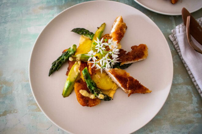 Kartoffel & Spargel mit paniertem Hähnchen