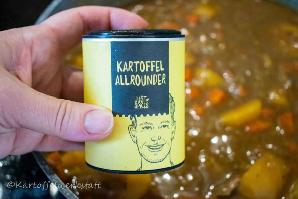 KARTOFFELGULASCH - VEGETARISCH - Kartoffelwerkstatt KARTOFFELGULASCH - VEGETARISCH - Kartoffelwerkstatt